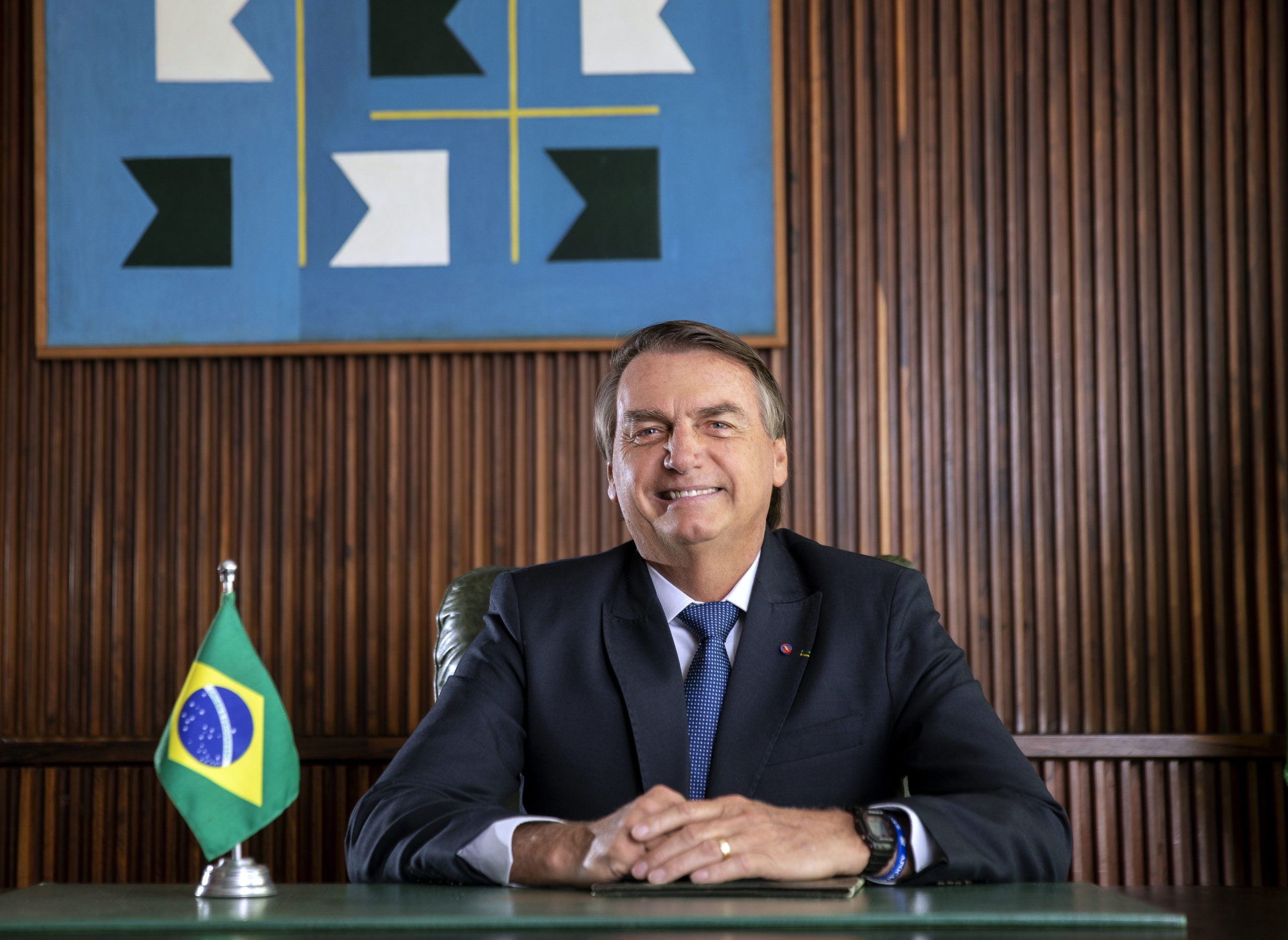 Bolsonaro: plano defende desenvolvimento sustentável, mas contradiz histórico na Presidência