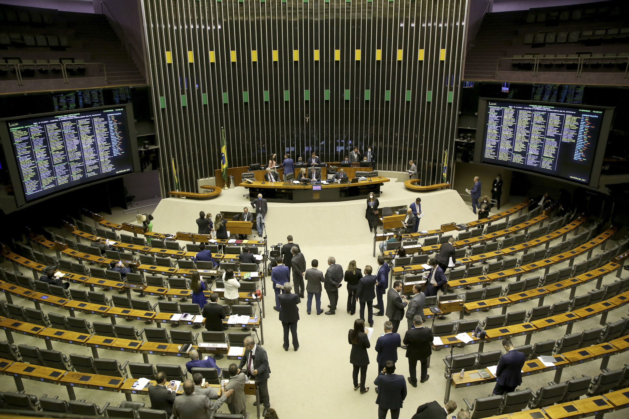 Pro-environment bloc in the Chamber shrinks by 20%, but gains heavyweight names