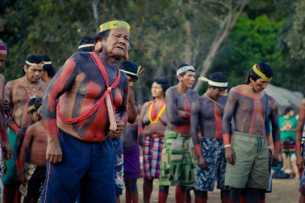 Novas e velhas ameaças à floresta e aos Povos Amazônicos